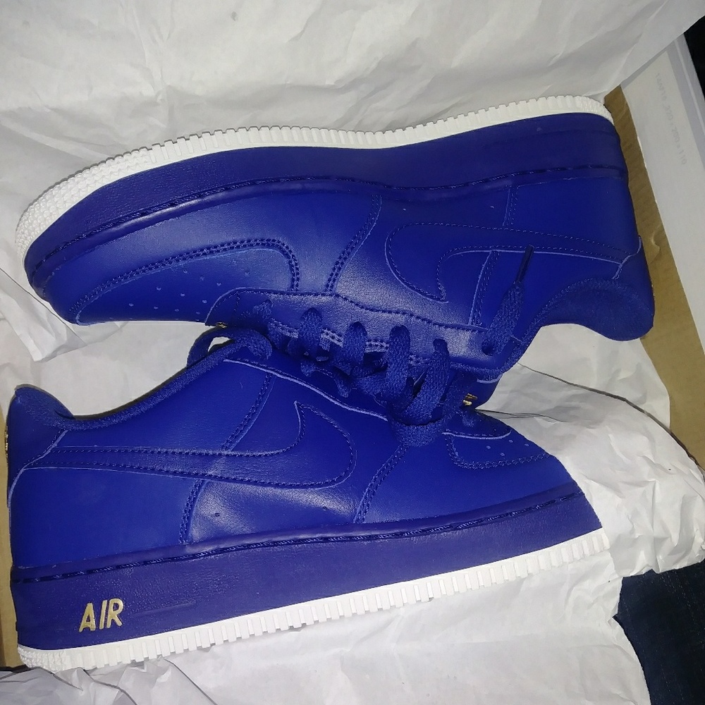 Nike Air force 1 (gs) **Brand new** royal blue